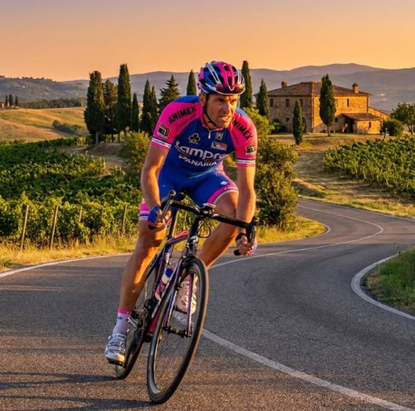 Lampre- Panaria retro cycling jersey 1994 - Pulling Turns