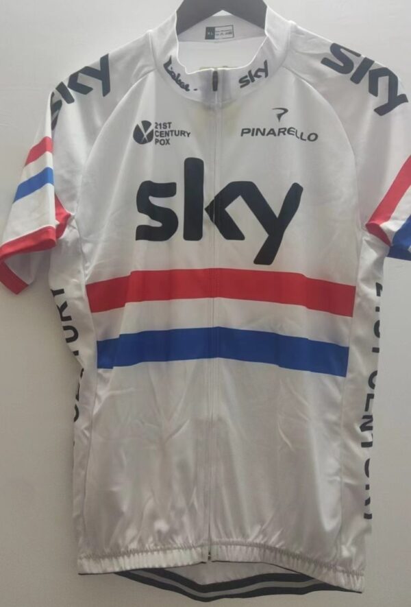 Sky Team Great Britain National Champion Cycling Jersey - Pulling